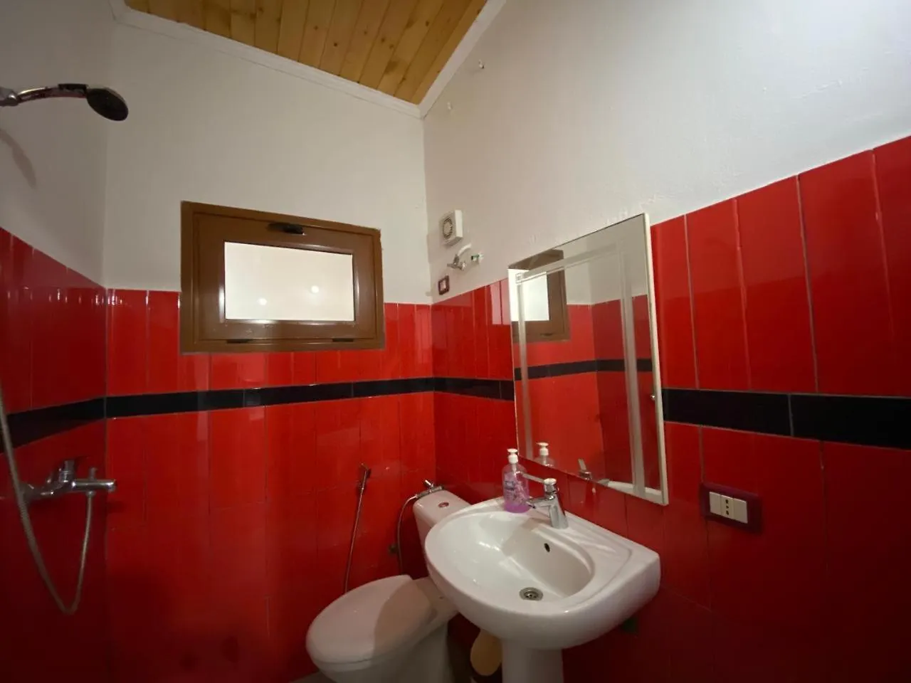 Ramo'S Charming Studio Apartment - 4Th Vlore Albania